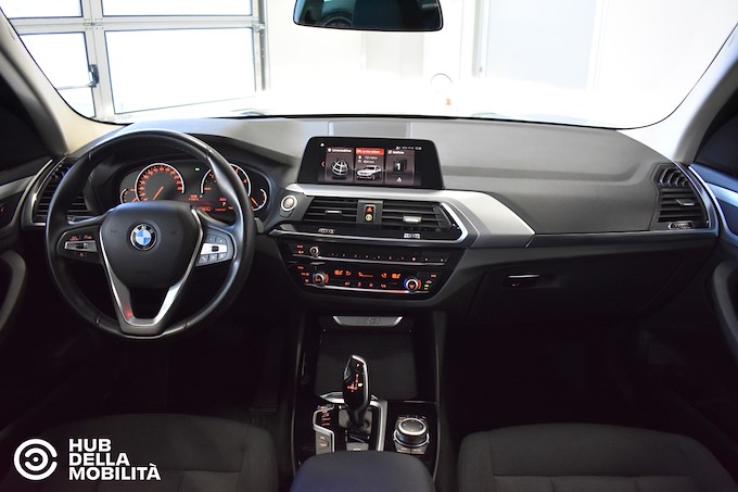 BMW X3 xDrive20d 48V Business Advantage